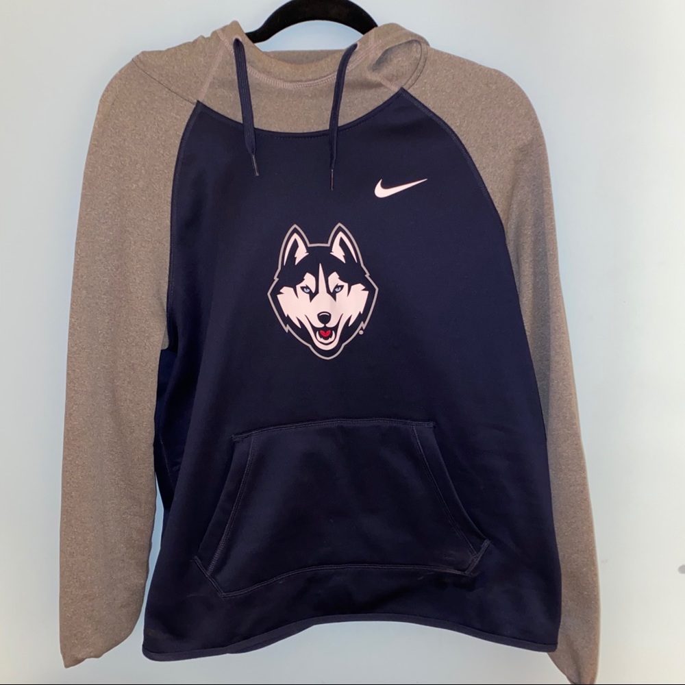 Uconn Sweatshirt